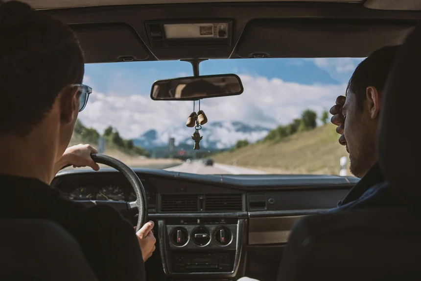 Top 7 Car Insurance Tips for Kansas City Drivers 